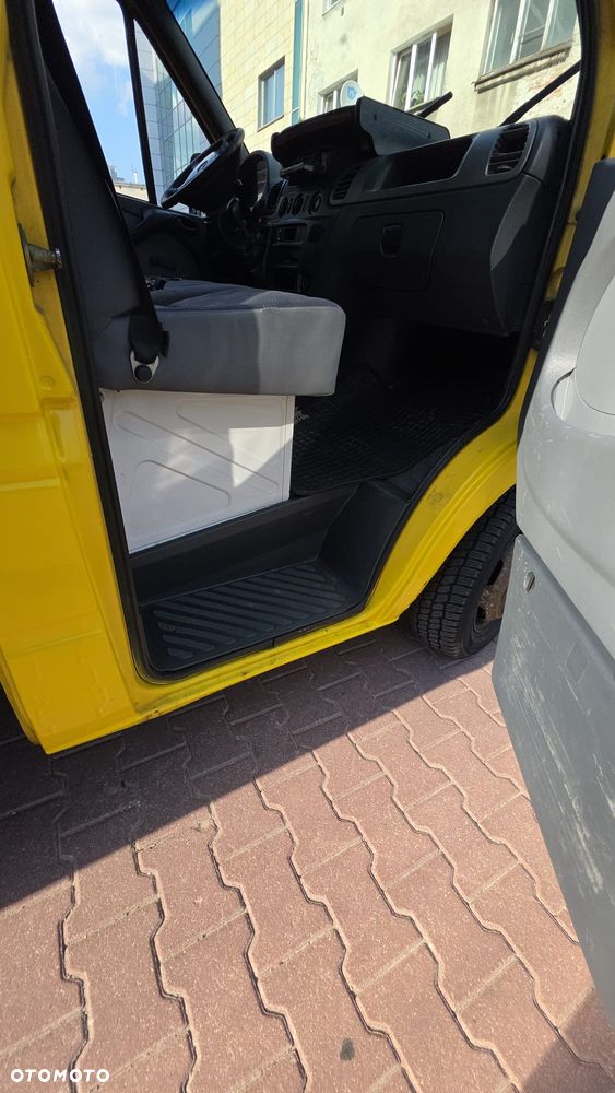 Mercedes-Benz Sprinter - 31