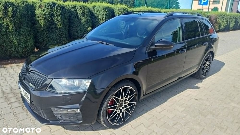 Skoda Octavia 2.0 TDI RS DSG - 2