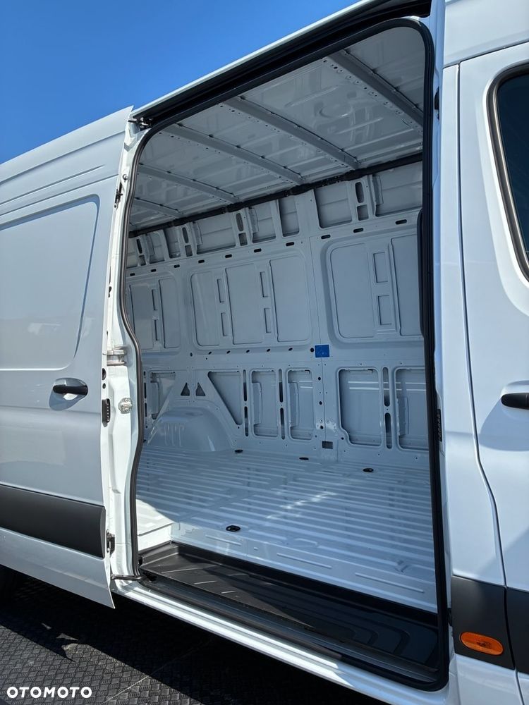 Mercedes-Benz SPRINTER 317 CDI Furgon PRO L3H2 - 17