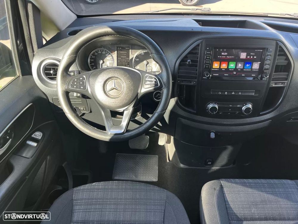 Mercedes-Benz Vito Tourer 114 CDI (BlueTEC) Longa Aut. PRO - 13