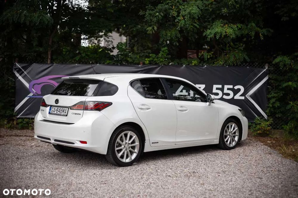 Lexus CT 200h Impression Line - 7