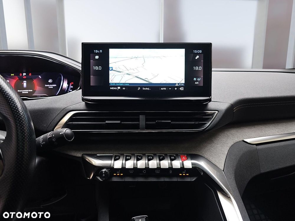 Peugeot 5008 2.0 BlueHDi GT Pack S&S EAT8 - 17