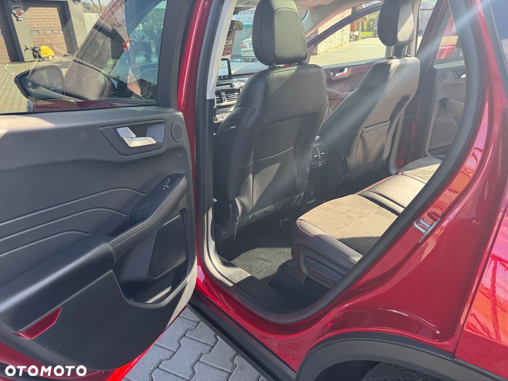 Ford Kuga 2.0 EcoBoost 4x4 Titanium - 18