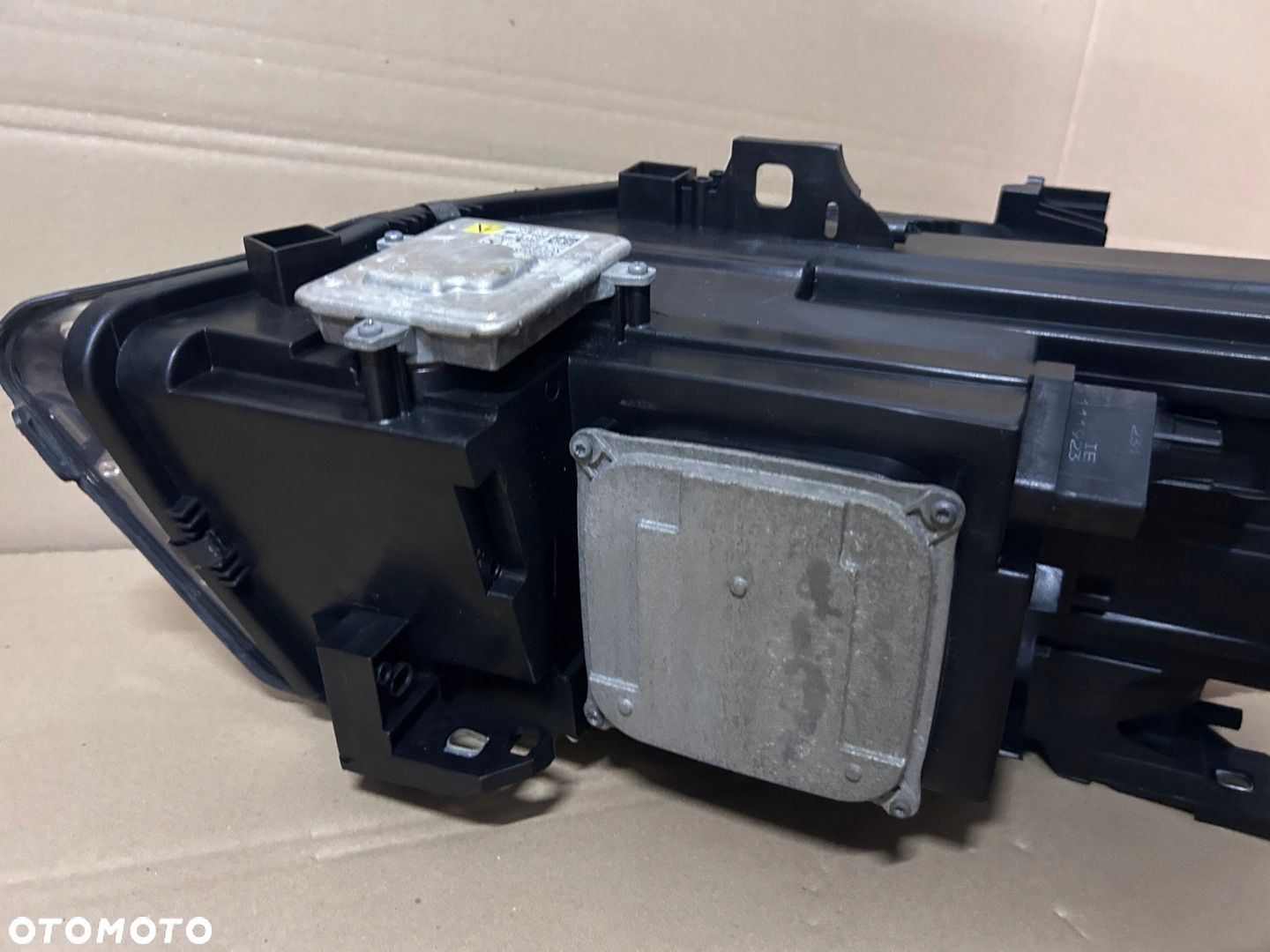 Lampa lewa Mercedes cla 117 a117 w117 bi xenon nieskretna kompletna - 8