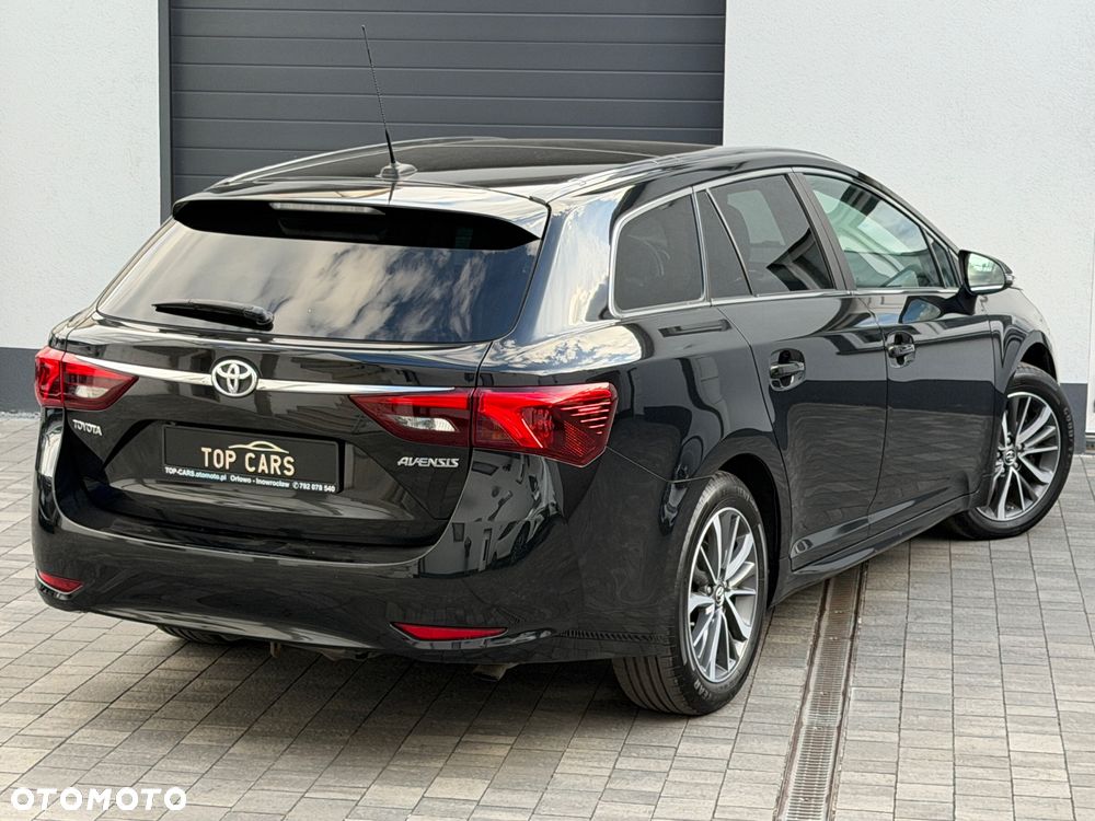Toyota Avensis - 25