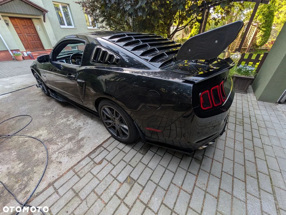 Ford Mustang 5.0 V8 GT Premium - 13