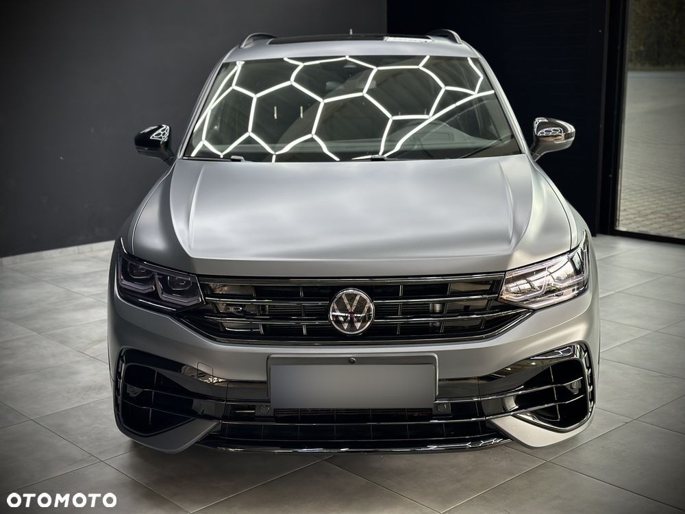 Volkswagen Tiguan - 10