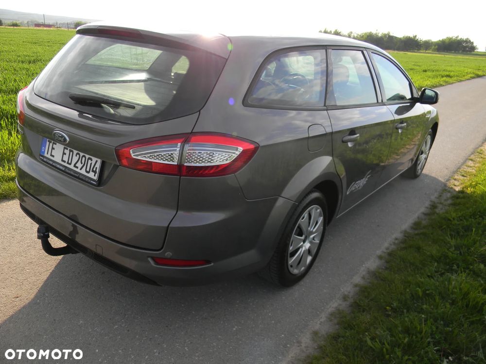 Ford Mondeo 2.0 TDCi ECOnetic Trend - 28