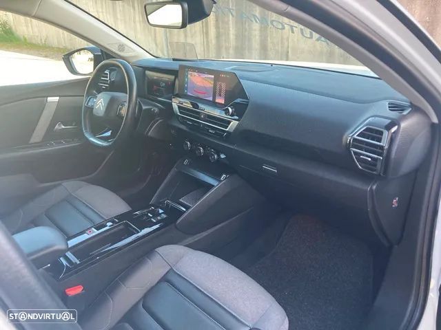 Citroën C4 PureTech 130 Stop&Start EAT8 SHINE - 38