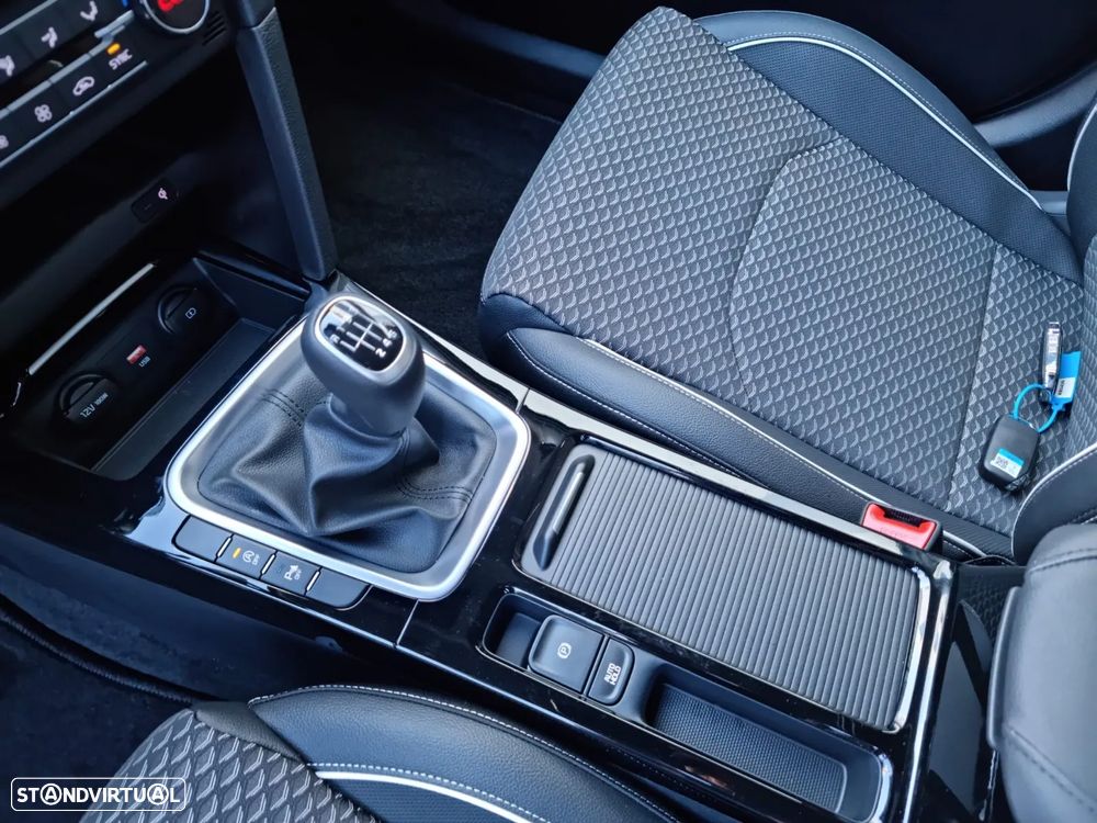 Kia XCeed 1.4 T-GDI Tech - 17