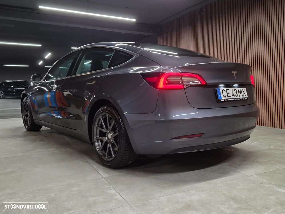 Tesla Model 3 Standard Range Plus RWD - 38