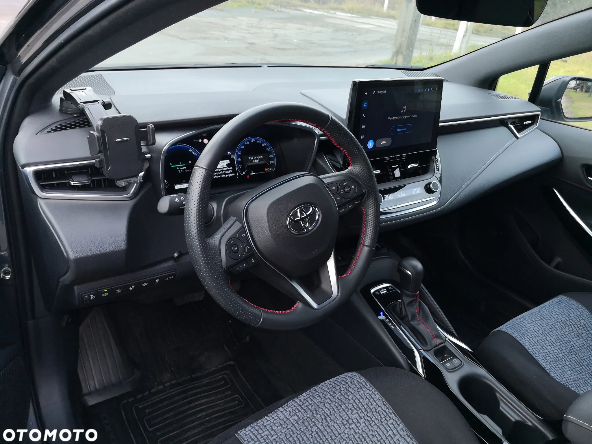 Toyota Corolla 1.8 Hybrid GR Sport - 10