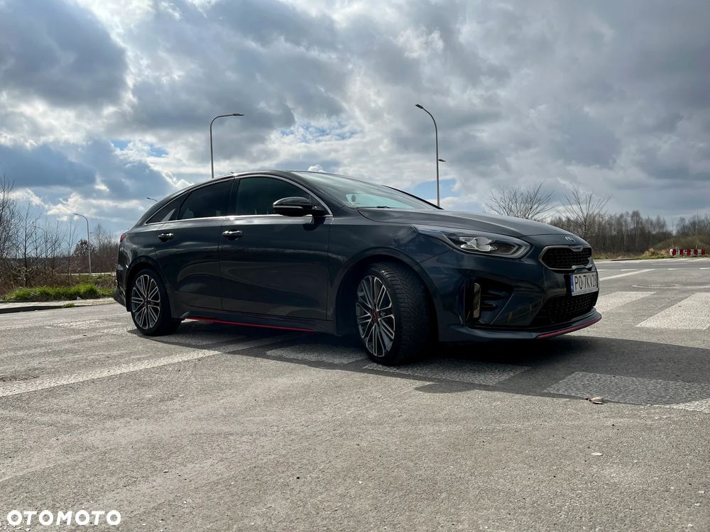 Kia ProCeed - 4