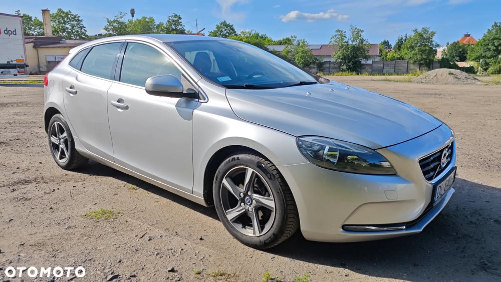 Volvo V40 D2 - 2