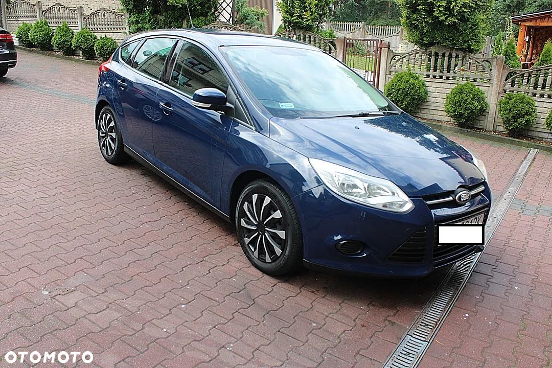 Ford Focus 1.6 Ambiente - 1