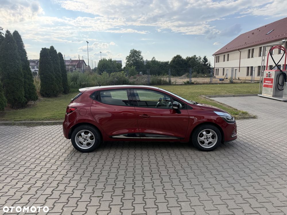 Renault Clio - 4