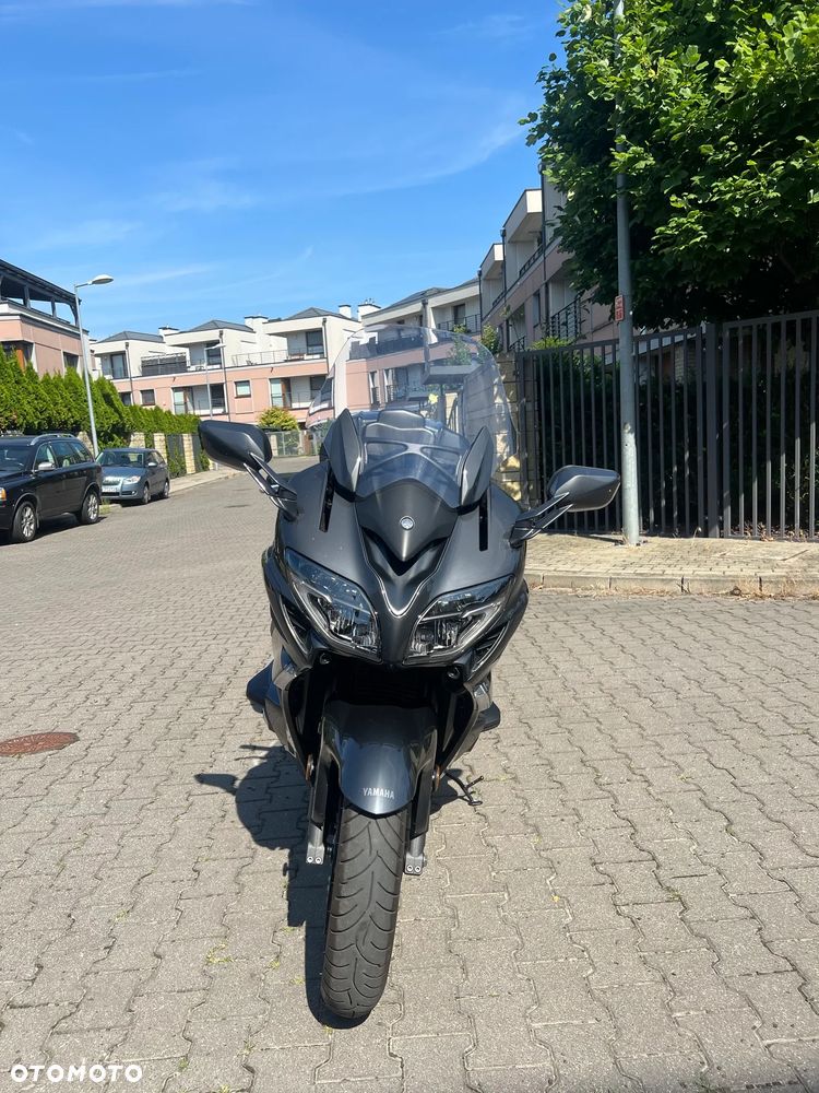 Yamaha FJR - 1