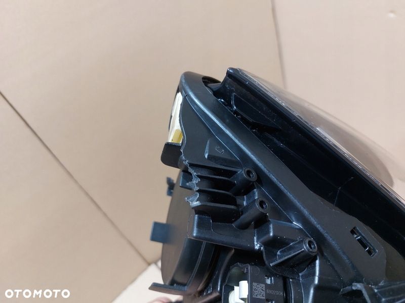 LAMPA PRAWY PRZÓD T-CROSS 2GM 2GM941006A - 8