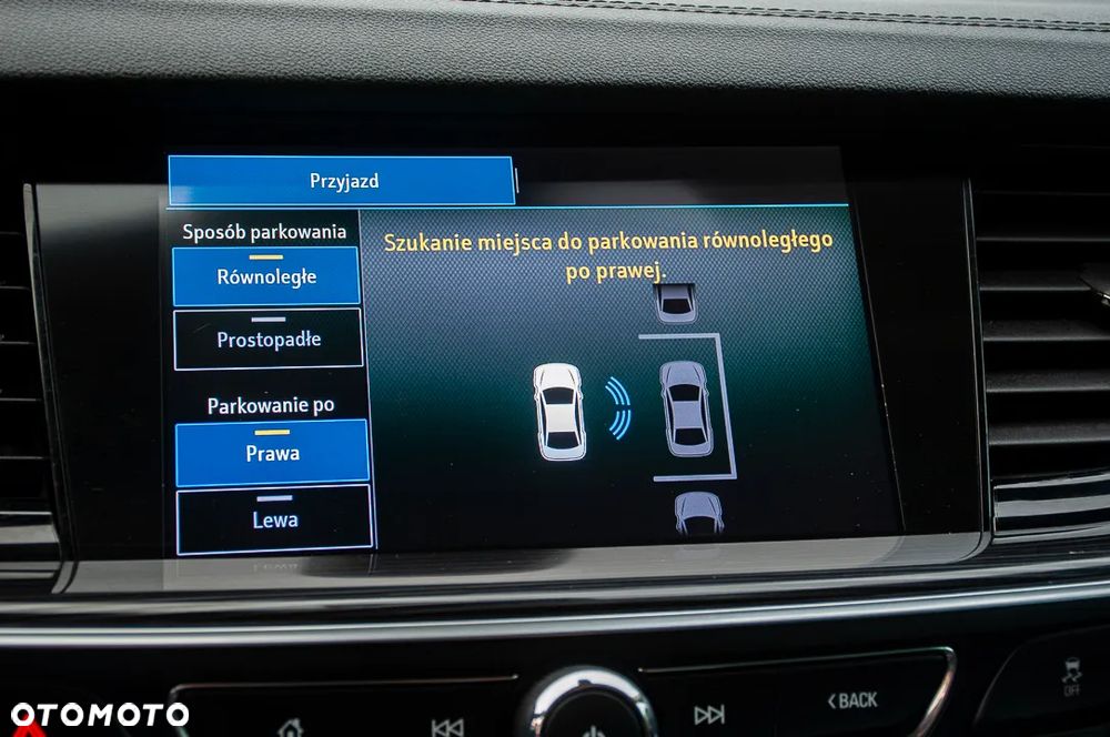 Opel Insignia 2.0 BiTurbo 4x4 Ultimate Exclusive - 29