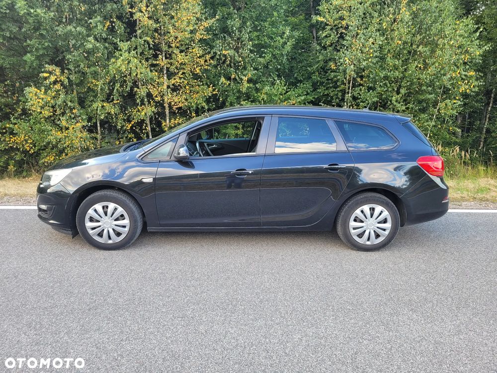 Opel Astra 1.7 CDTI DPF ecoFLEX Sports TourerStart/Stop Design Edition - 4