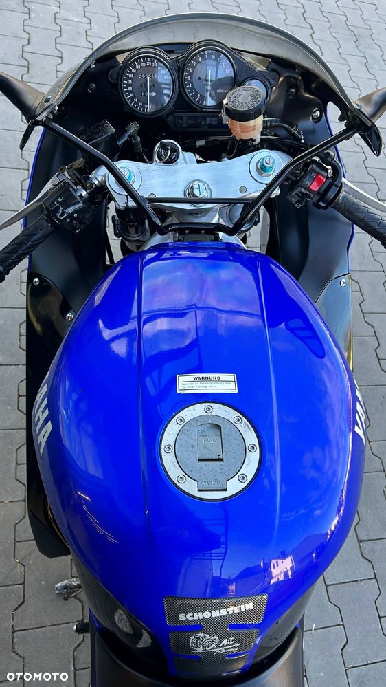 Yamaha Thunderace - 27