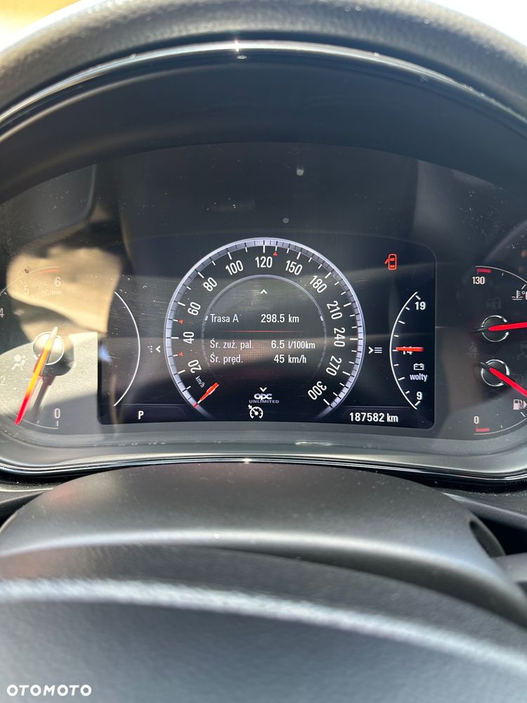 Opel Insignia 2.0 CDTI Executive - 7