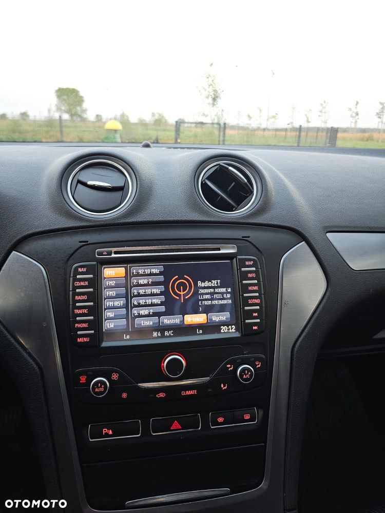 Ford Mondeo 2.0 TDCi Silver X Plus - 10