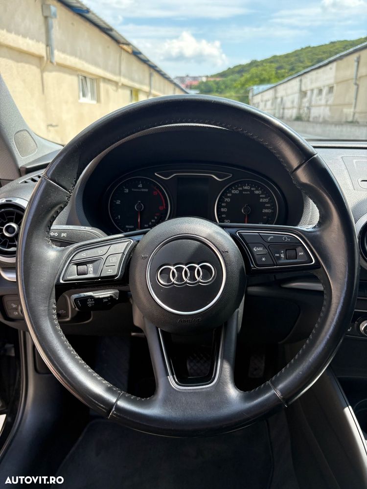 Audi A3 2.0 TDI S tronic - 8