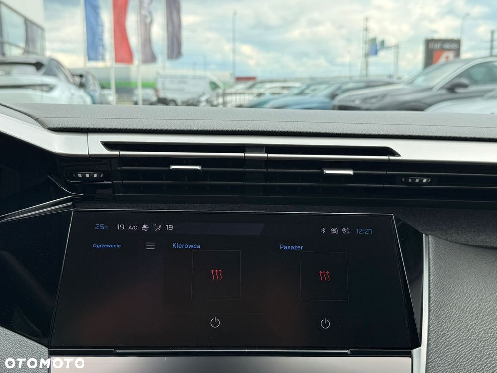 Peugeot 308 1.2 PureTech Allure Pack S&S EAT8 - 21