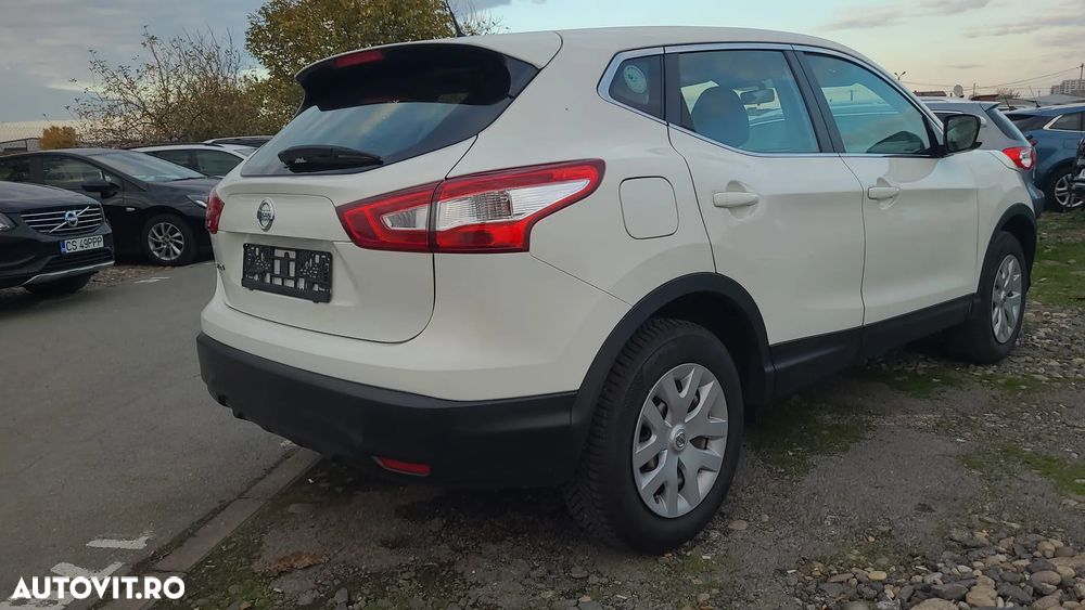 Nissan Qashqai - 4
