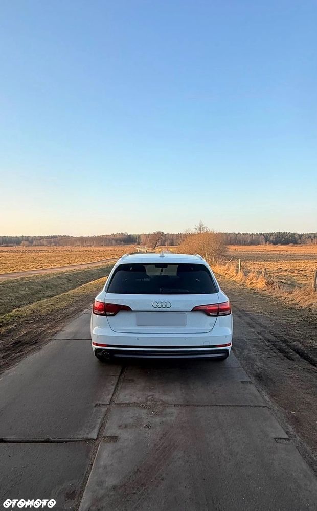 Audi A4 Avant 2.0 TDI Design S tronic - 5