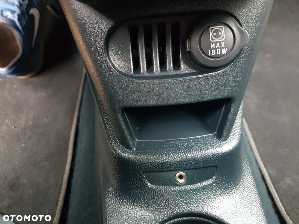 Ford KA 1.2 Titanium - 19