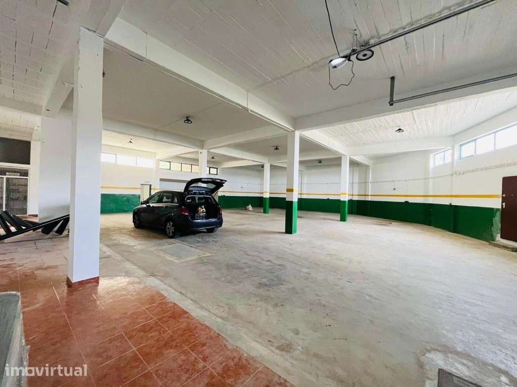 Armazém industrial/comercial Vila do Bispo - Grande imagem: 2/3