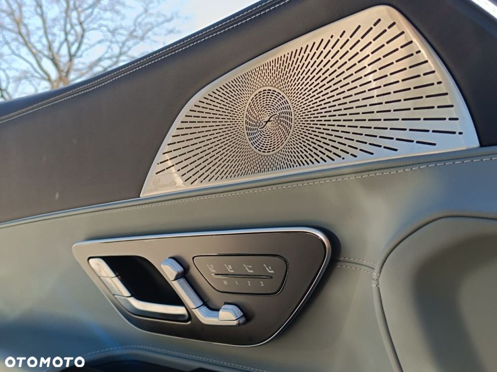 Mercedes-Benz SL - 33