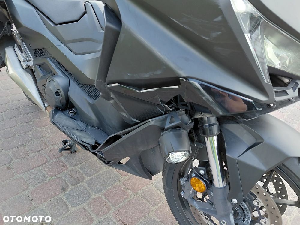 Honda NSS - 9