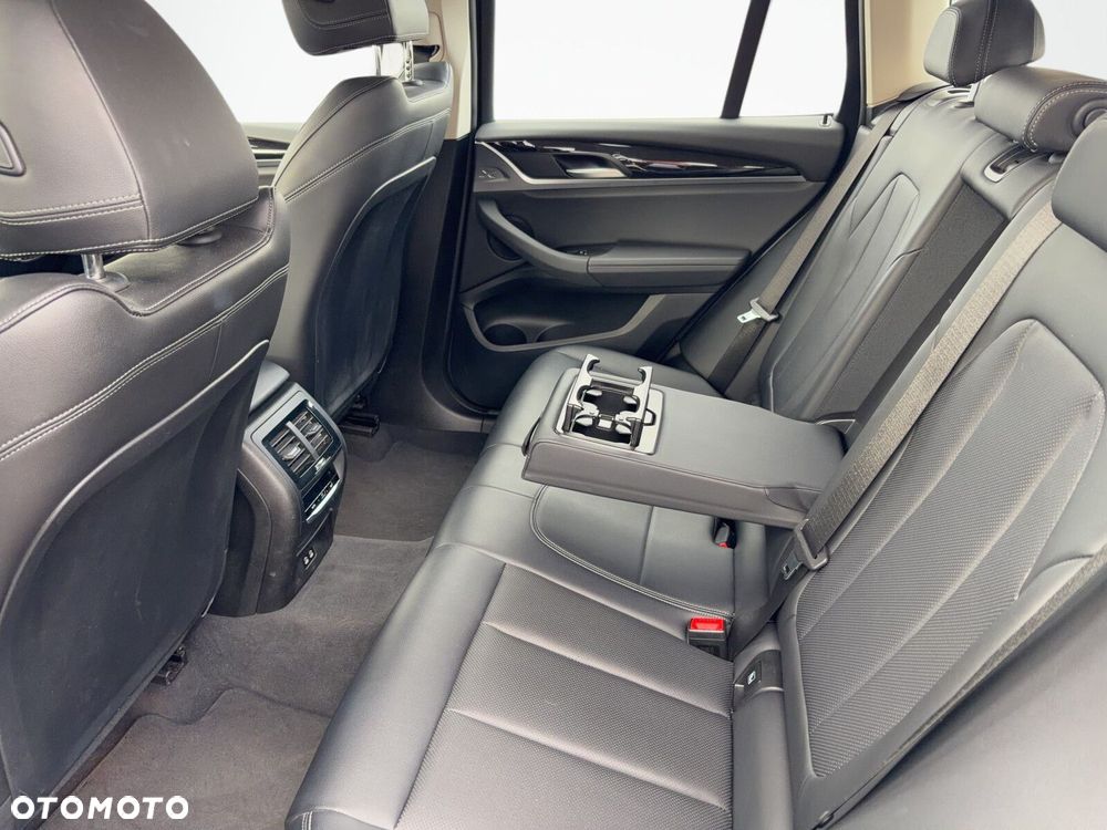 BMW X3 - 29