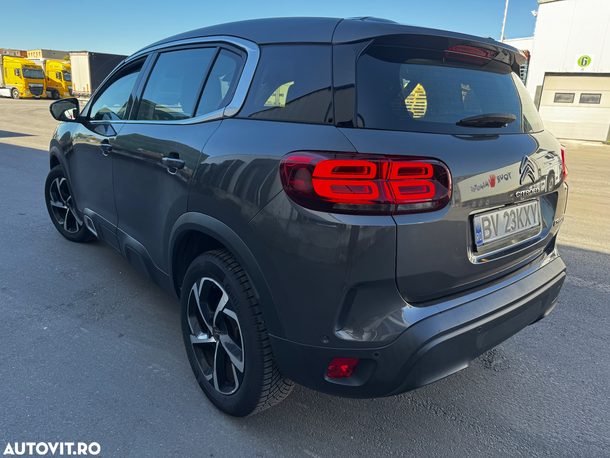Citroën C5 Aircross 1.5 BlueHDi S&S EAT8 Shine - 17