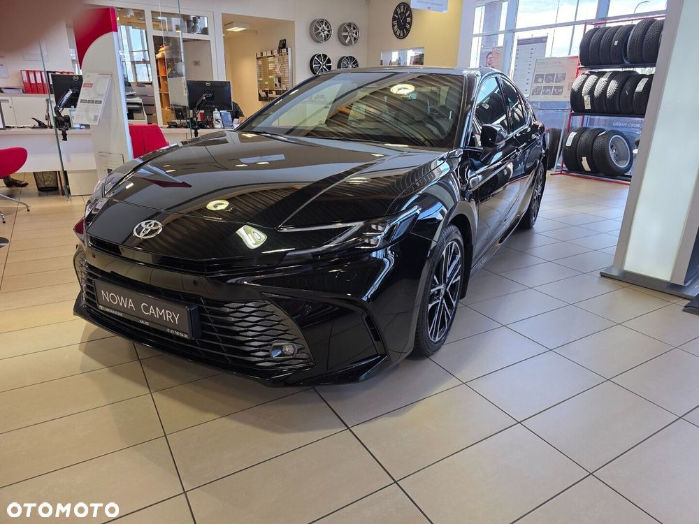 Toyota Camry - 2
