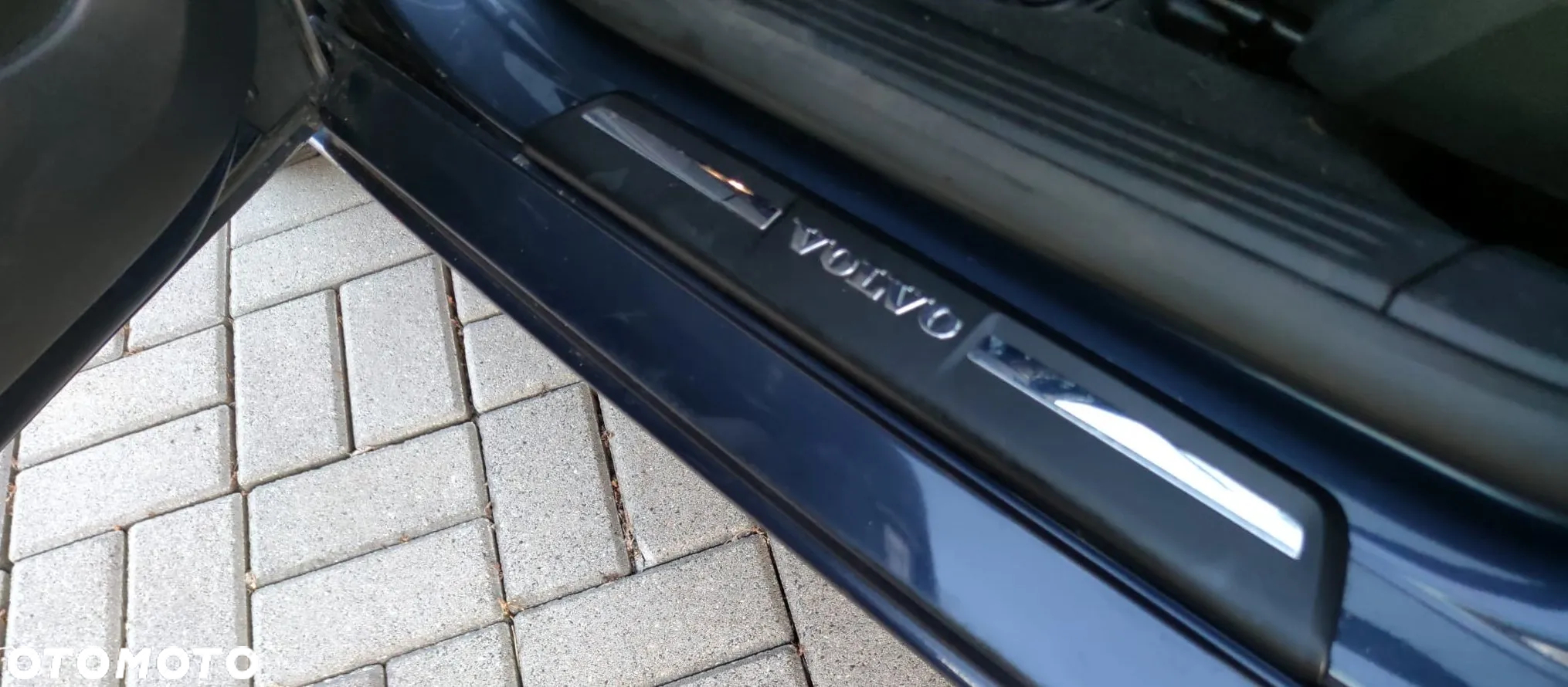 Volvo V40 D3 Momentum - 16