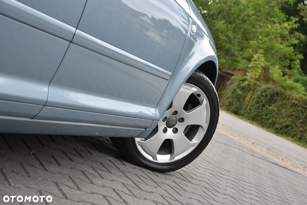 Audi A3 Sportback 2.0 TDI DPF Ambiente - 36