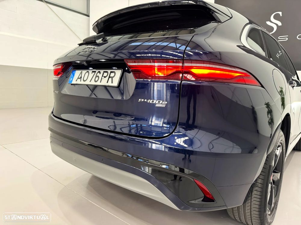 Jaguar F-Pace 2.0 P400e AWD R-Dynamic HSE - 9