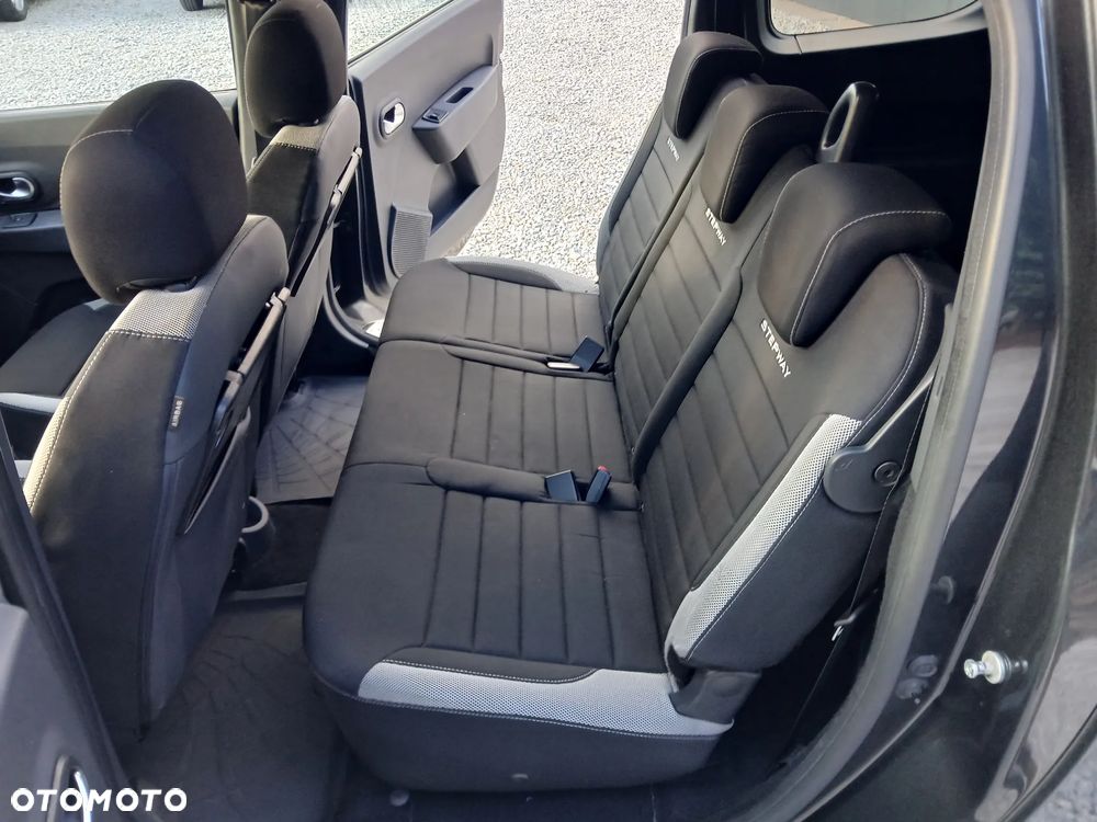 Dacia Lodgy 1.5 Blue dCi Laureate S&S - 22