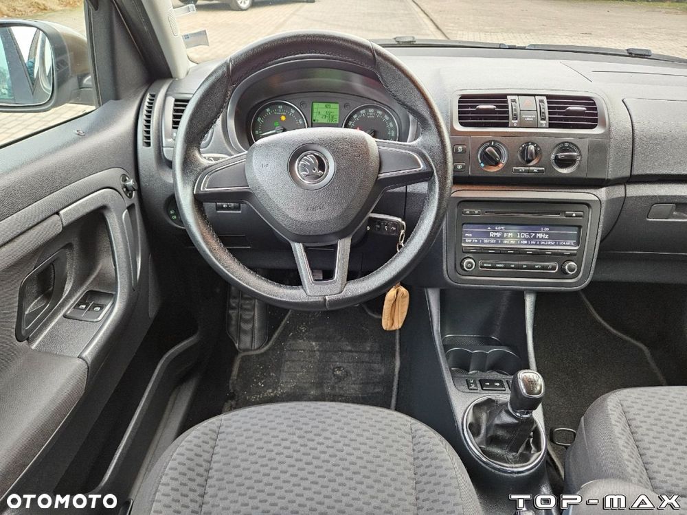 Skoda Roomster - 12