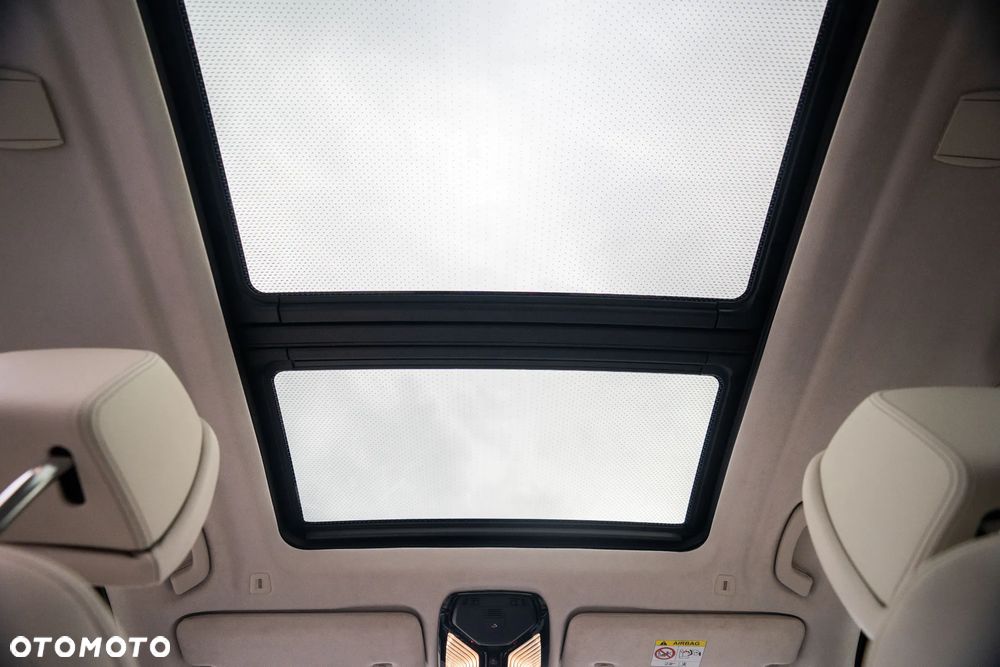 BMW X7 M60i xDrive mHEV sport - 35