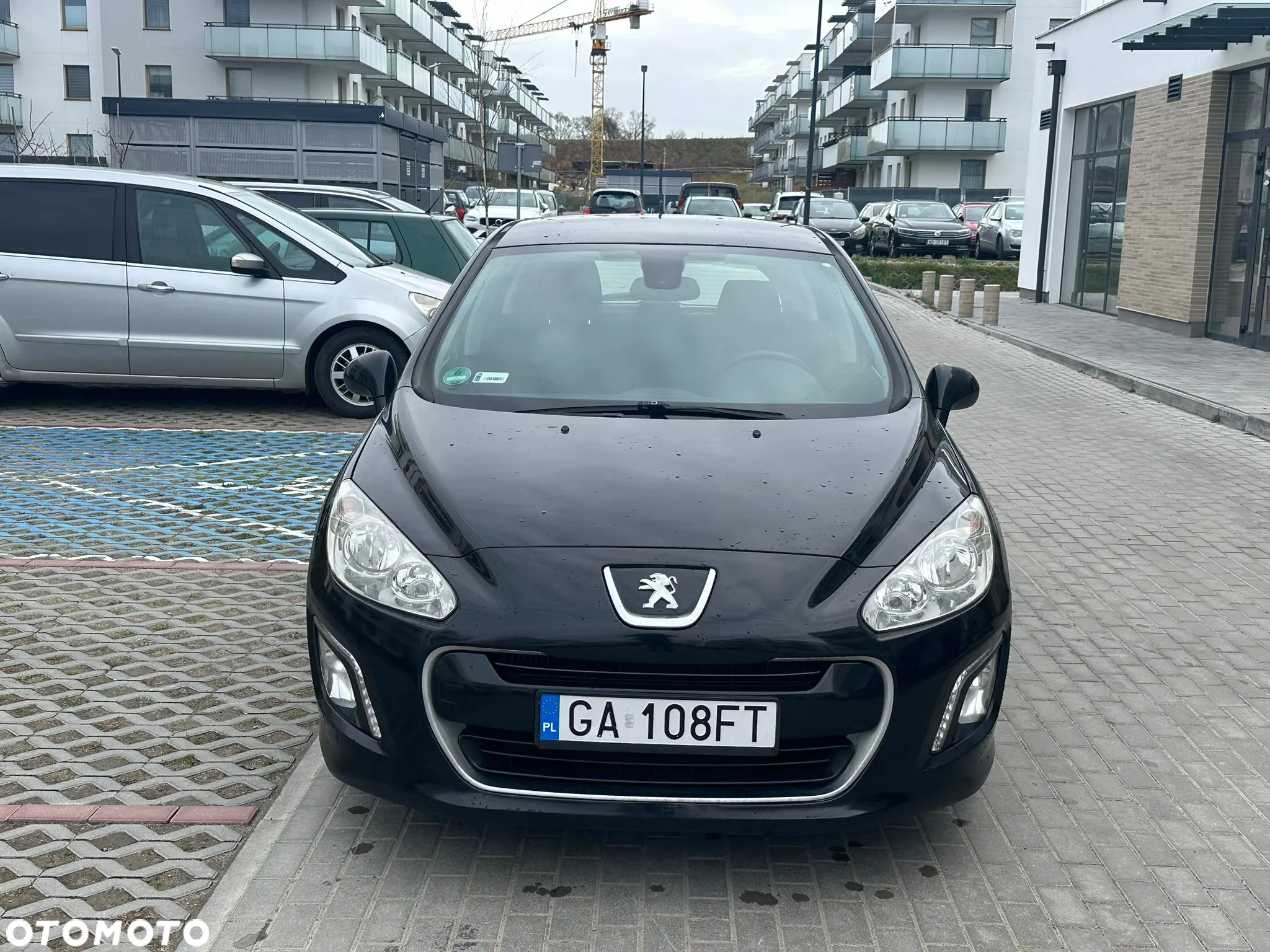 Peugeot 308 1.6 HDi Premium - 2