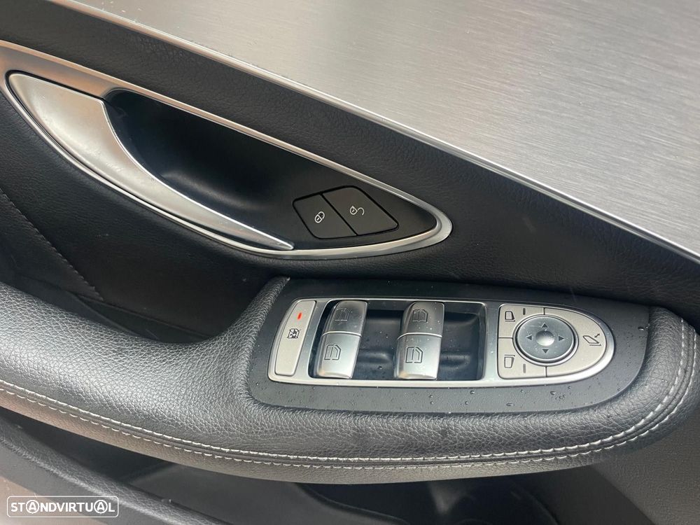 Mercedes-Benz C 220 d AMG Line - 33