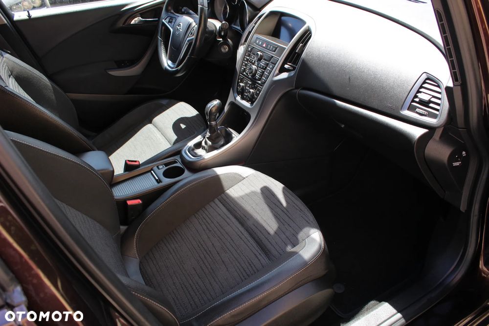 Opel Astra - 21