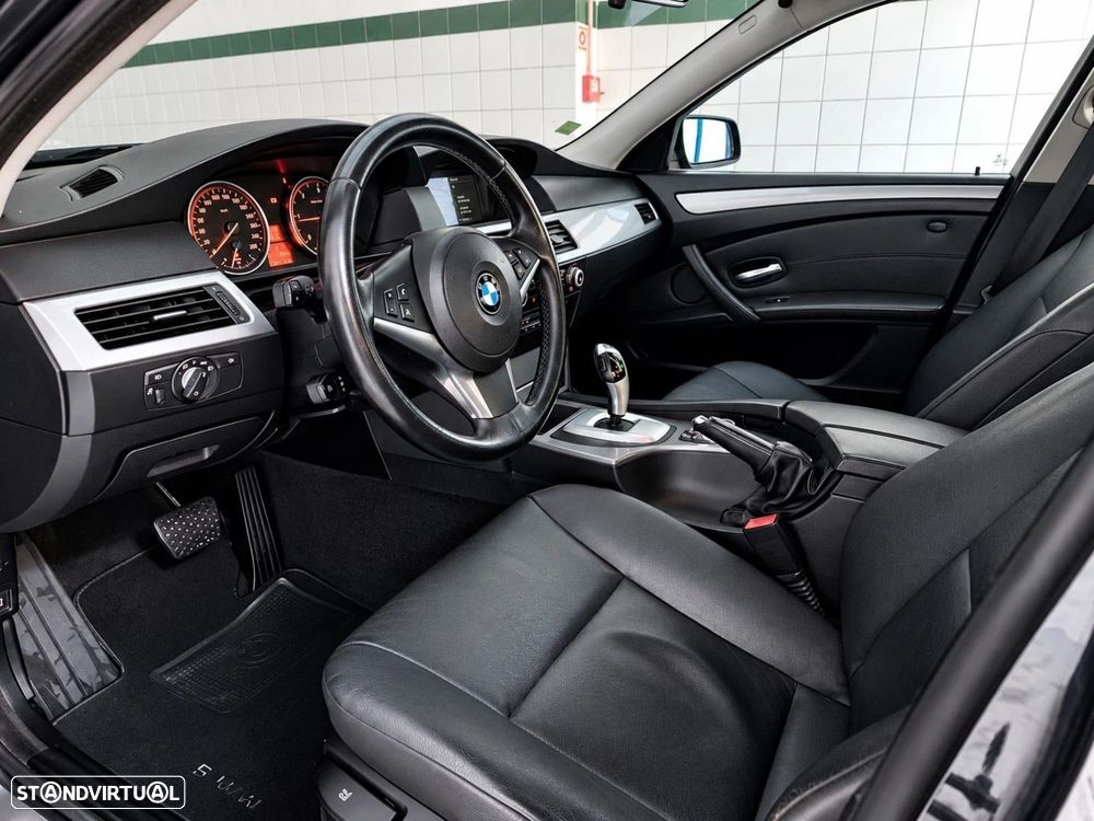 BMW 520 dA Executive - 9
