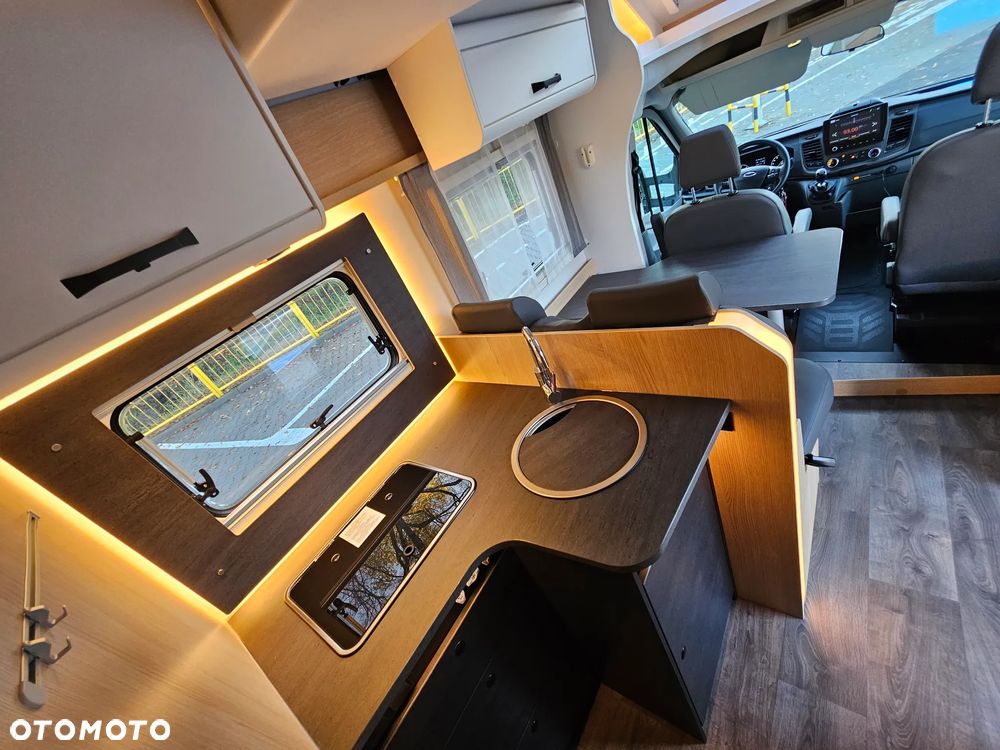 Sunlight T680 Adventure - 28