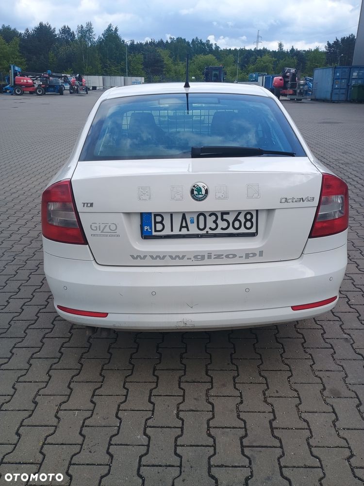 Skoda Octavia - 7